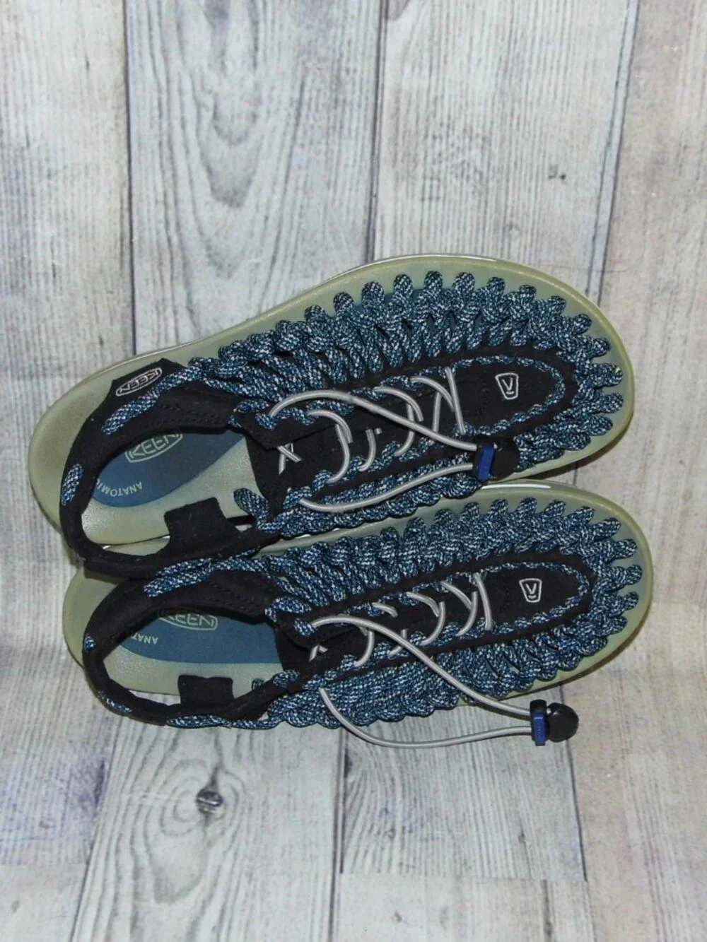 KEEN Uneek Blue/Gray Sandals Mens Size 8.5